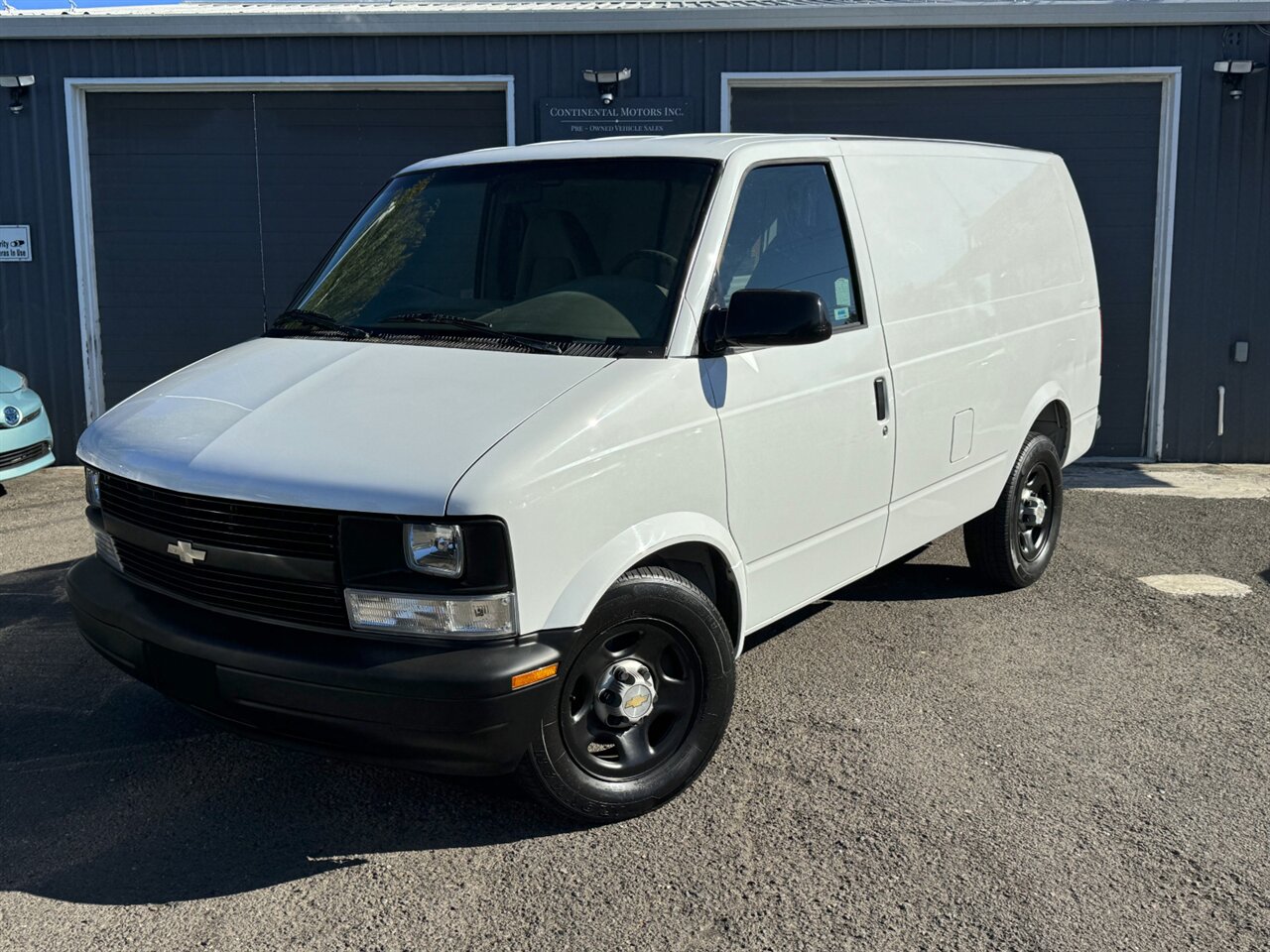 2005 Chevrolet Astro ONLY 59K MILES - Photo 1 - Portland, OR 97211