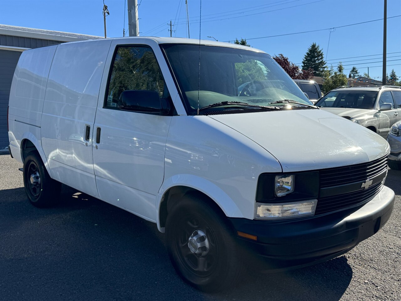2005 Chevrolet Astro ONLY 59K MILES - Photo 5 - Portland, OR 97211
