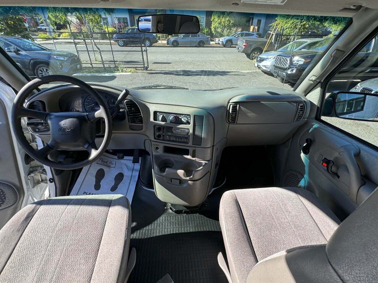2005 Chevrolet Astro ONLY 59K MILES - Photo 21 - Portland, OR 97211