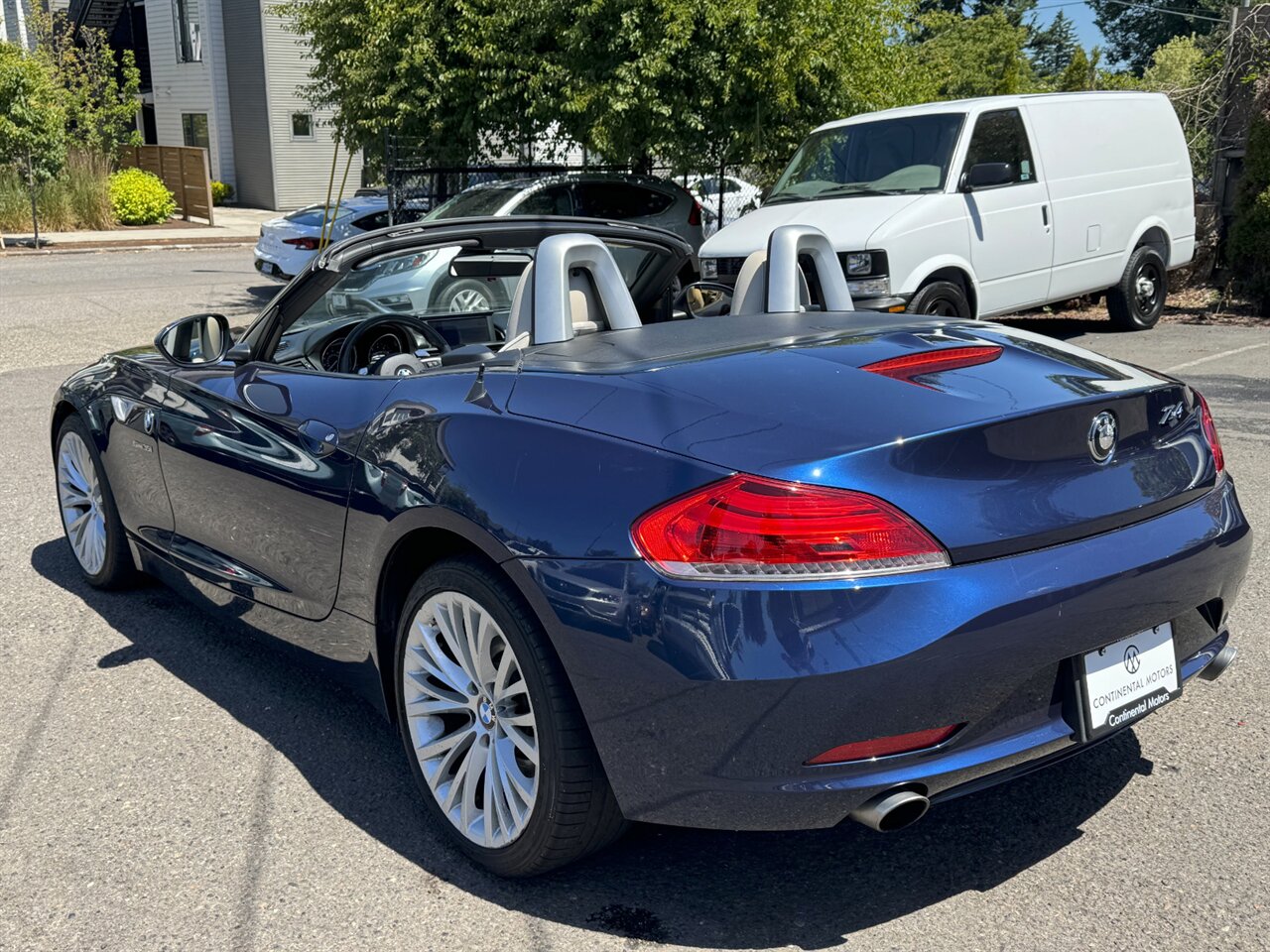 2009 BMW Z4 sDrive35i Convertible - Photo 10 - Portland, OR 97211