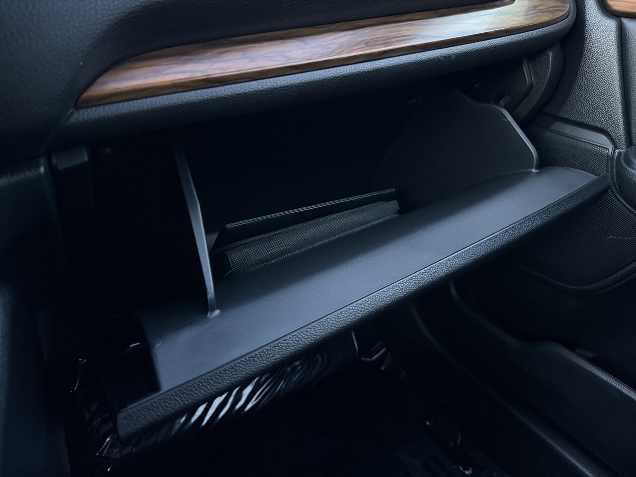 2019 Honda CR-V EX-L AWD ADAPTIVE ONLY 43K MILES - Photo 36 - Portland, OR 97211