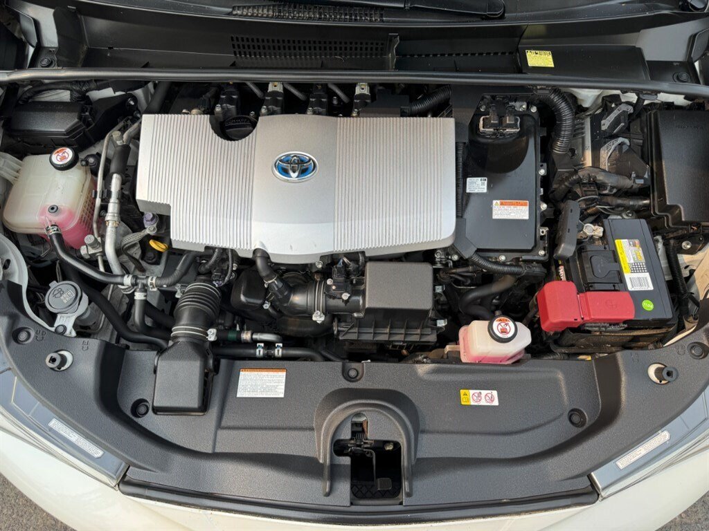 2017 Toyota Prius Four LEATHER ADAPTIVE CRUISE - Photo 29 - Portland, OR 97211