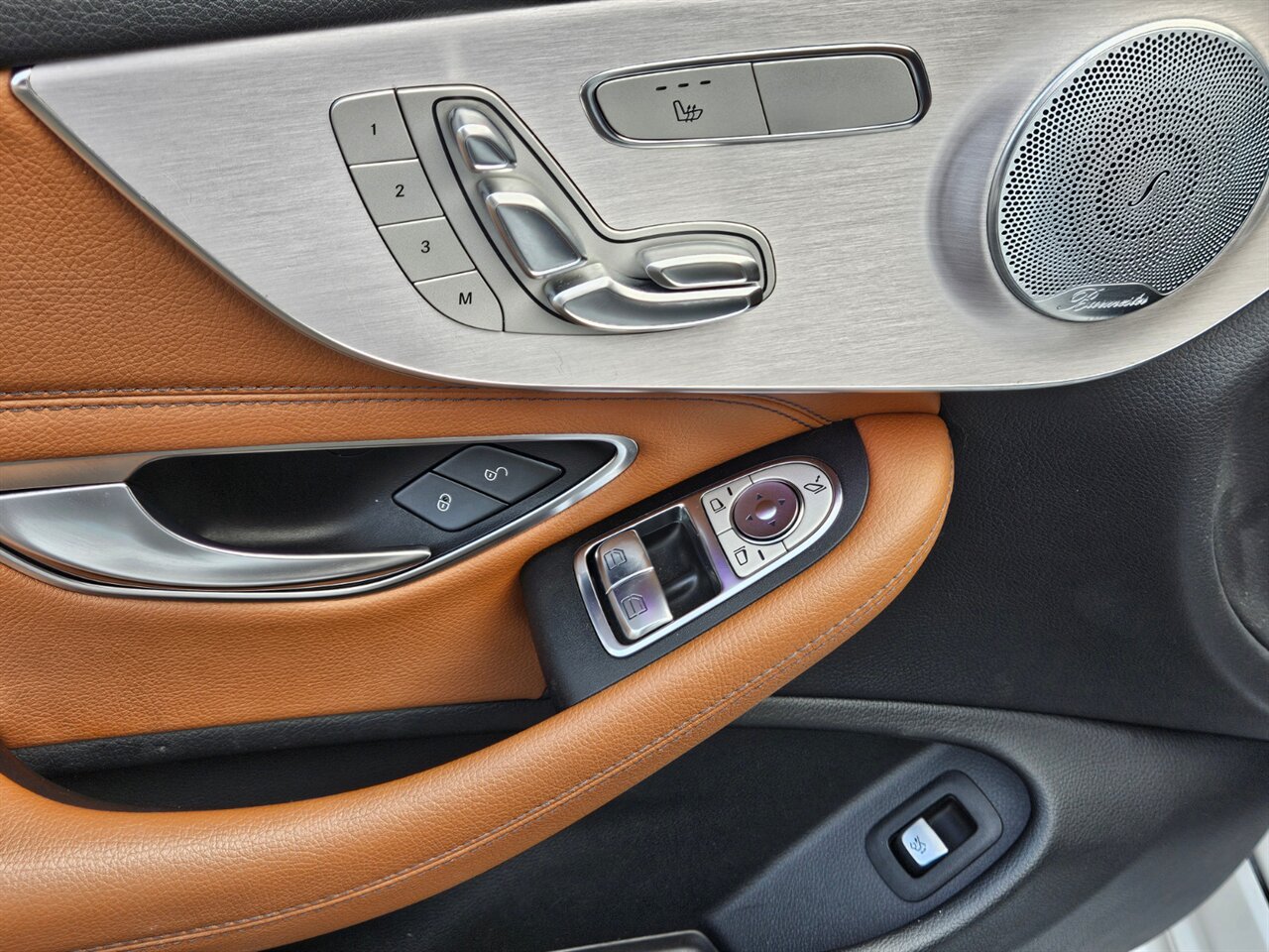 2021 Mercedes-Benz C 300 4MATIC   - Photo 13 - Portland, OR 97211
