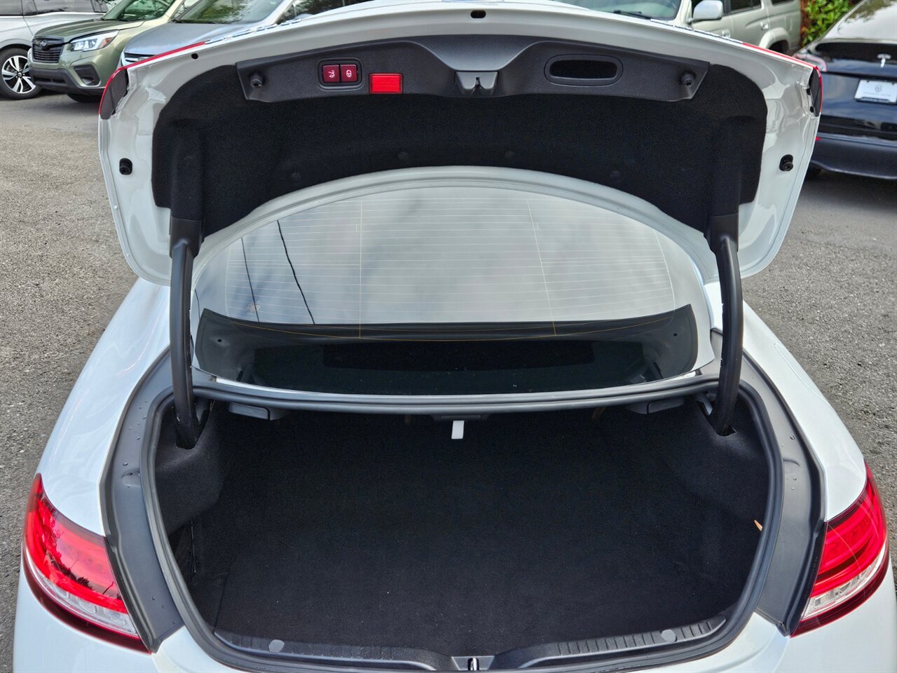 2021 Mercedes-Benz C 300 4MATIC   - Photo 10 - Portland, OR 97211