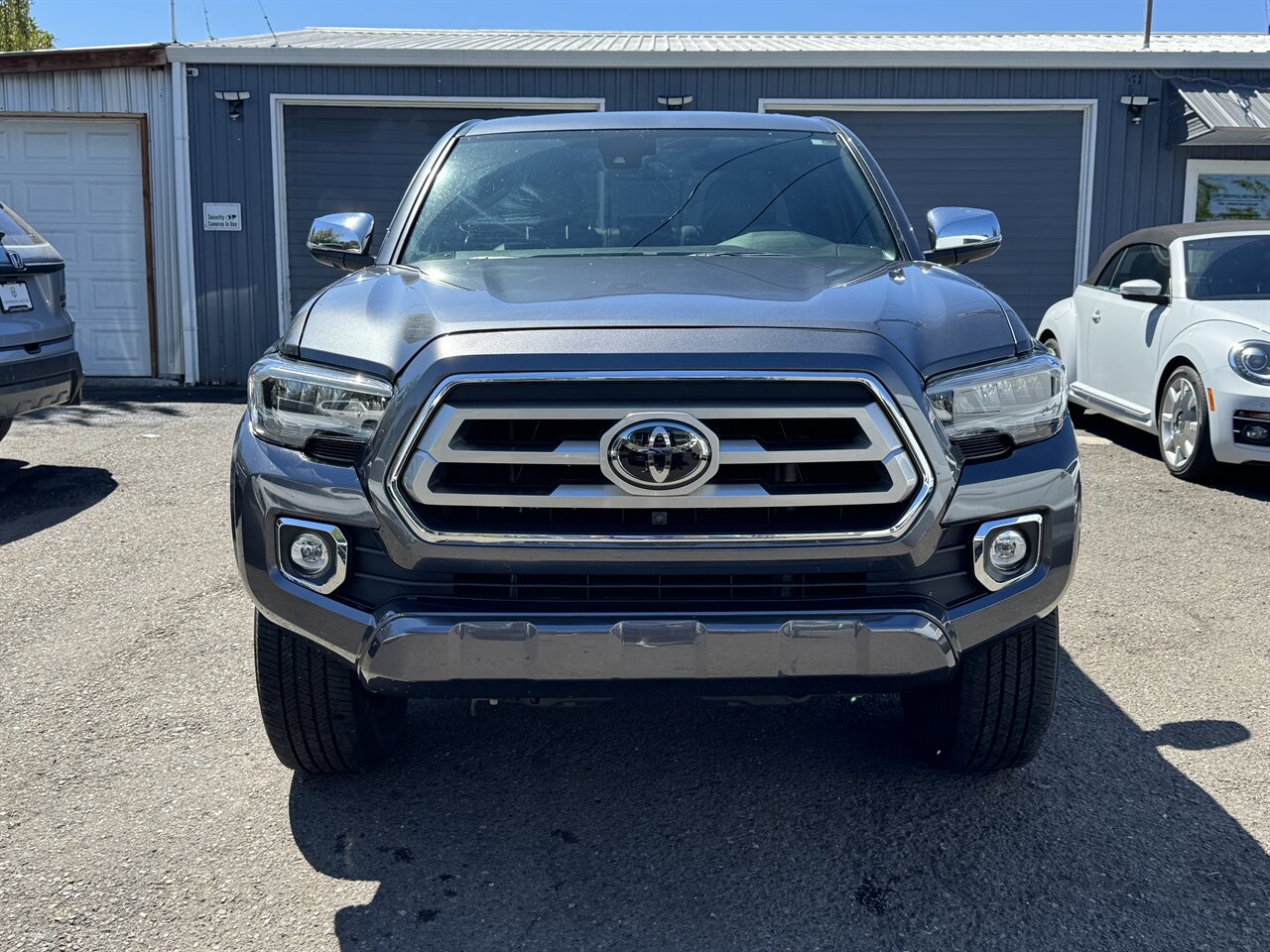 2022 Toyota Tacoma Limited   - Photo 5 - Portland, OR 97211