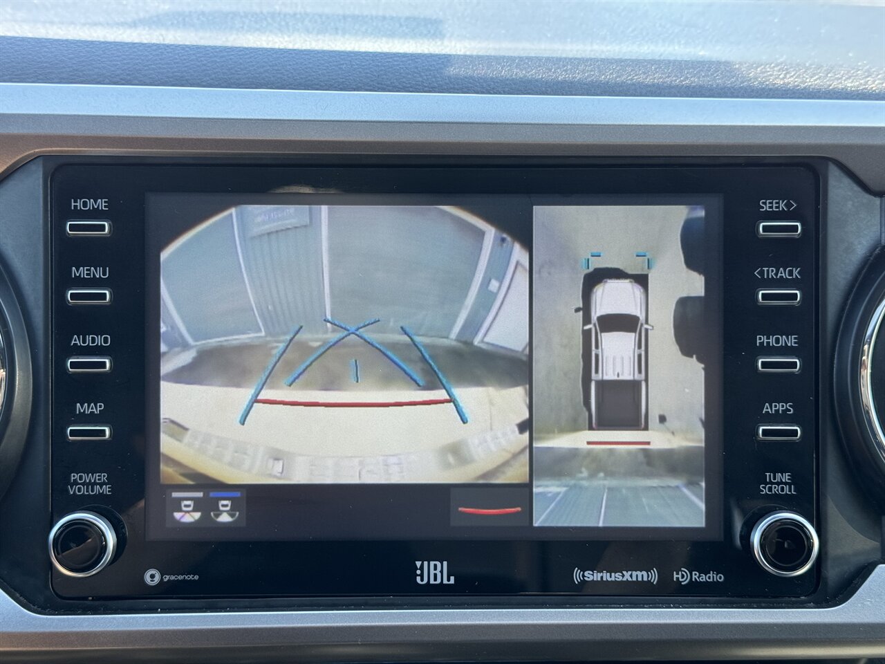 2022 Toyota Tacoma Limited   - Photo 19 - Portland, OR 97211