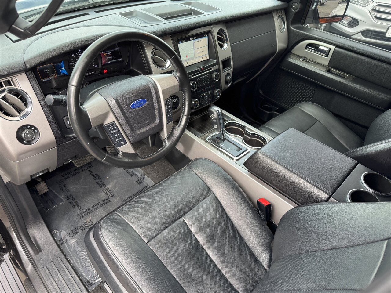 2017 Ford Expedition Limited 4x4 ECOBOOST APPLE CARPLAY - Photo 2 - Portland, OR 97211