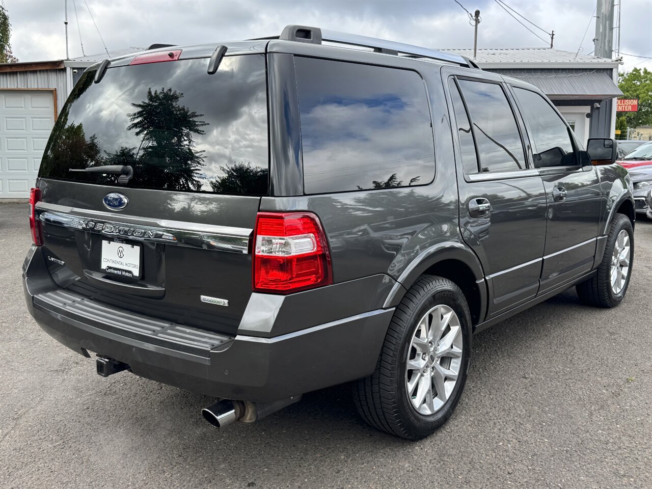 2017 Ford Expedition Limited 4x4 ECOBOOST APPLE CARPLAY - Photo 8 - Portland, OR 97211