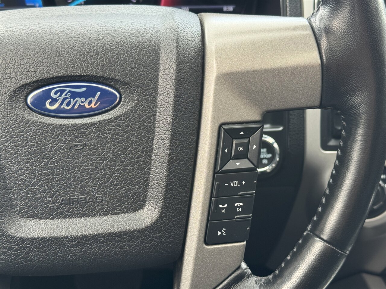 2017 Ford Expedition Limited 4x4 ECOBOOST APPLE CARPLAY - Photo 30 - Portland, OR 97211