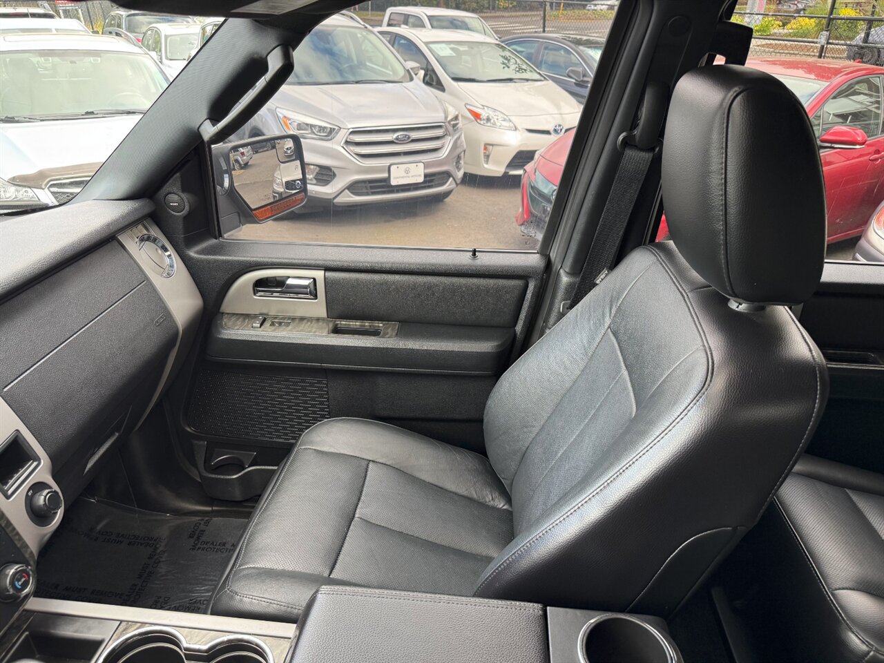 2017 Ford Expedition Limited 4x4 ECOBOOST APPLE CARPLAY - Photo 32 - Portland, OR 97211
