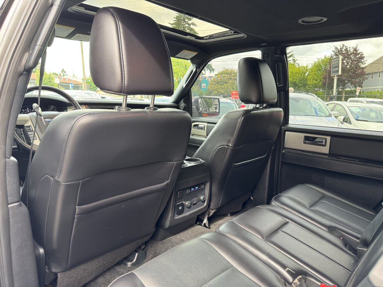 2017 Ford Expedition Limited 4x4 ECOBOOST APPLE CARPLAY - Photo 13 - Portland, OR 97211
