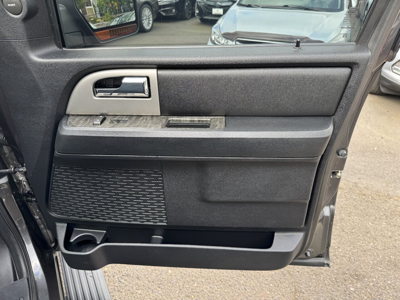 2017 Ford Expedition Limited 4x4 ECOBOOST APPLE CARPLAY - Photo 24 - Portland, OR 97211