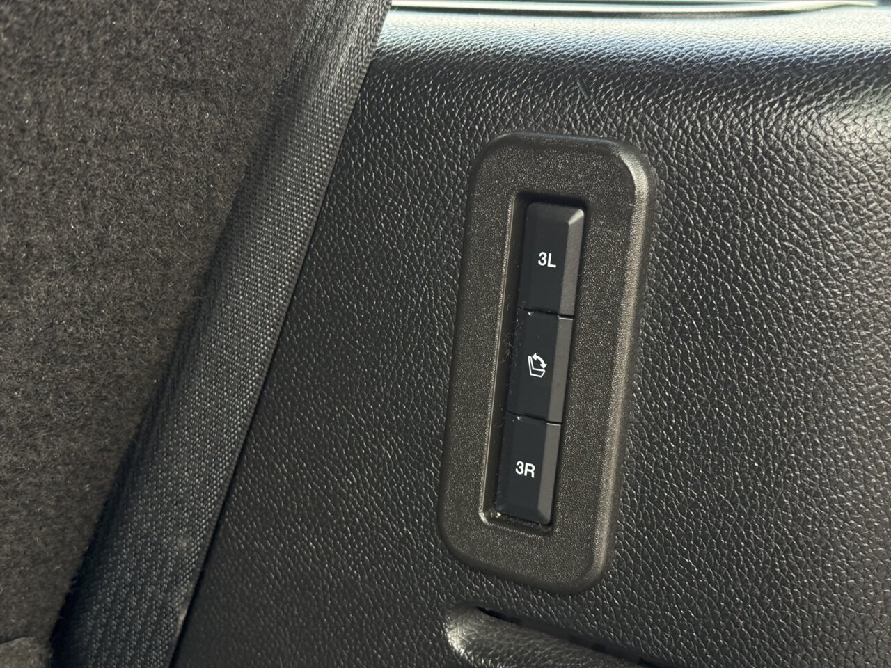 2017 Ford Expedition Limited 4x4 ECOBOOST APPLE CARPLAY - Photo 18 - Portland, OR 97211