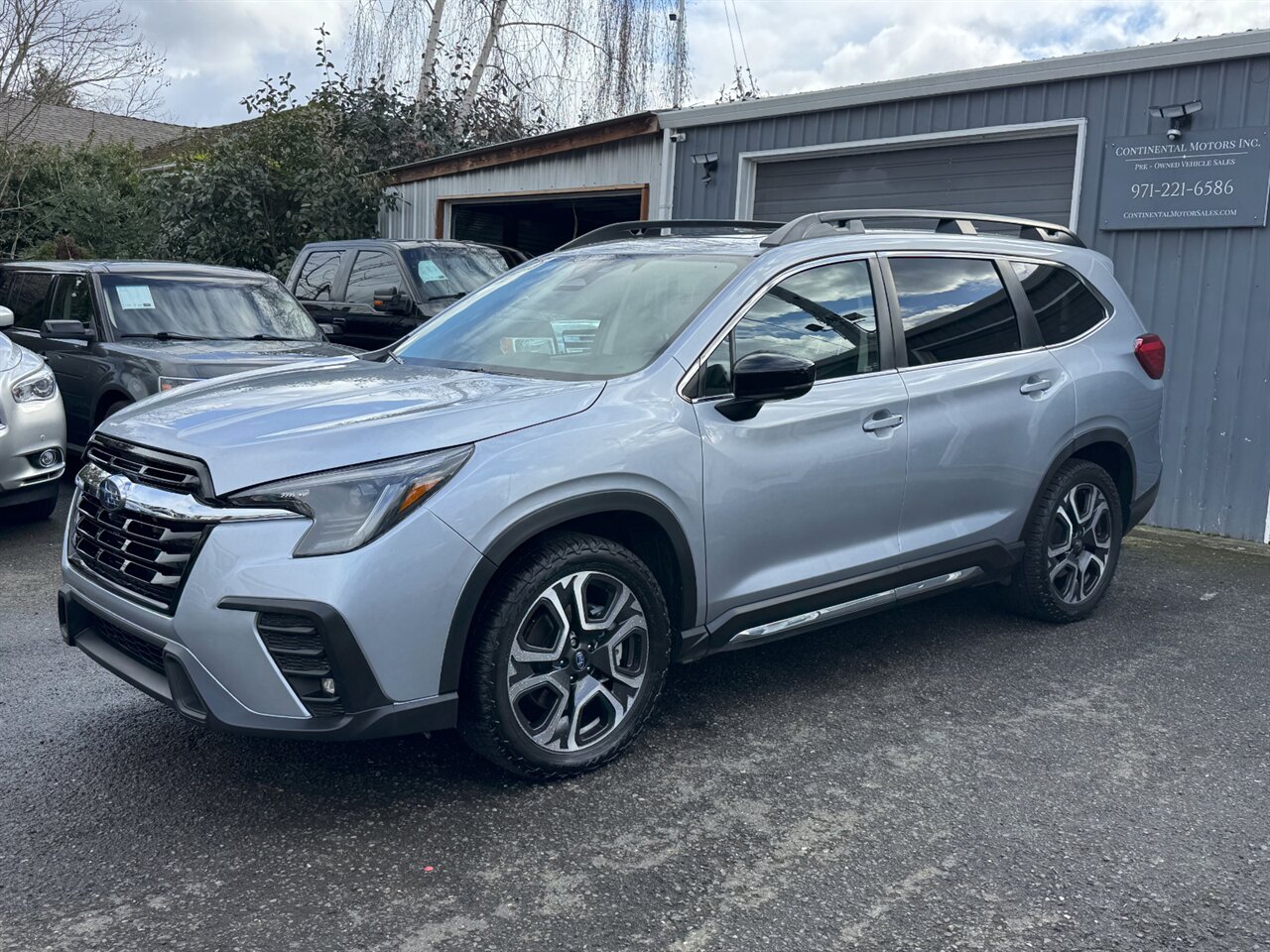 2024 Subaru Ascent Limited 8-Passenger LOADED   - Photo 3 - Portland, OR 97211