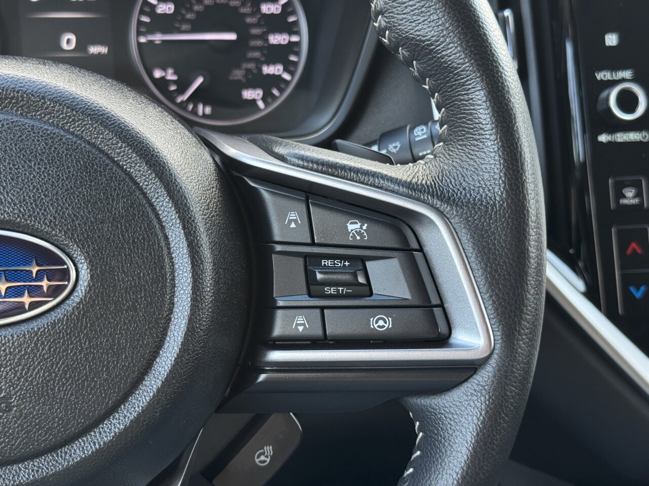 2024 Subaru Ascent Limited 8-Passenger LOADED   - Photo 31 - Portland, OR 97211