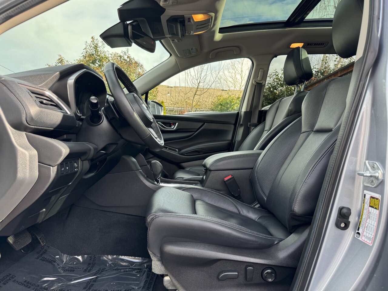 2024 Subaru Ascent Limited 8-Passenger LOADED   - Photo 11 - Portland, OR 97211