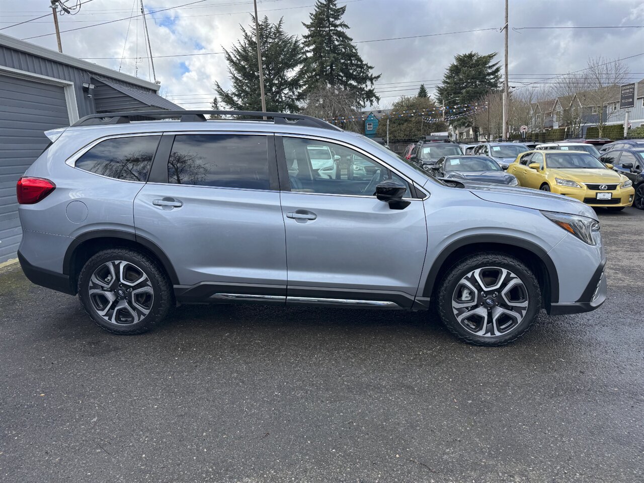 2024 Subaru Ascent Limited 8-Passenger LOADED   - Photo 7 - Portland, OR 97211