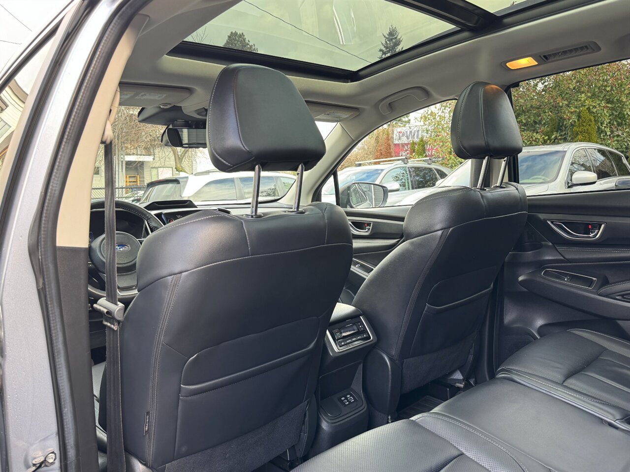 2024 Subaru Ascent Limited 8-Passenger LOADED   - Photo 15 - Portland, OR 97211