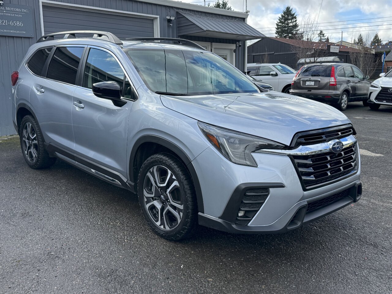 2024 Subaru Ascent Limited 8-Passenger LOADED   - Photo 6 - Portland, OR 97211