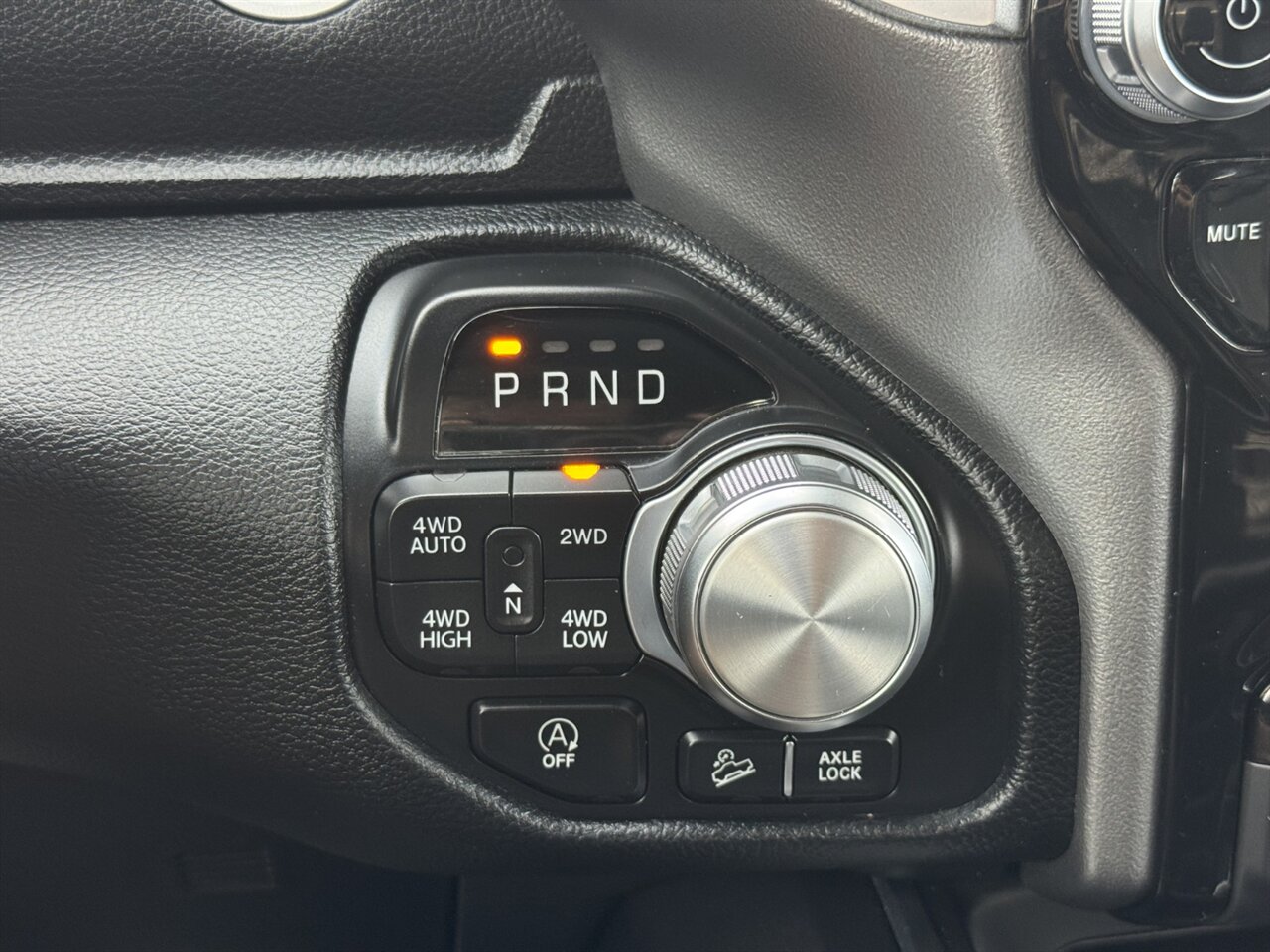 2022 RAM 1500 Laramie 4WD   - Photo 29 - Portland, OR 97211