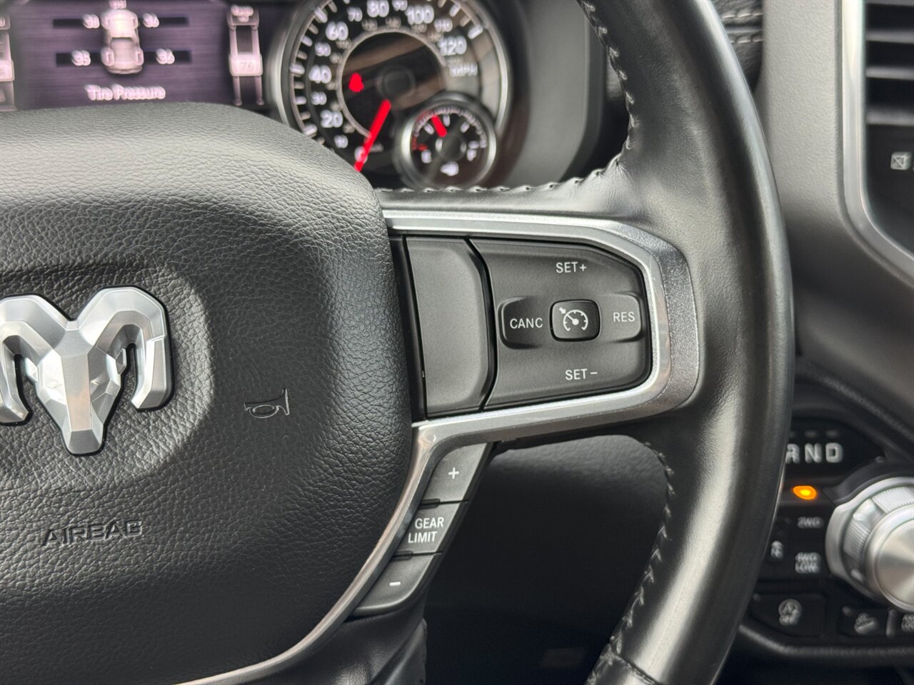 2022 RAM 1500 Laramie 4WD   - Photo 26 - Portland, OR 97211