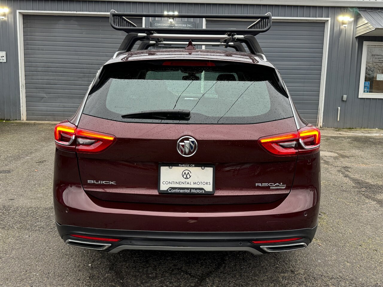 2019 Buick Regal TourX Essence AWD LOADED   - Photo 9 - Portland, OR 97211