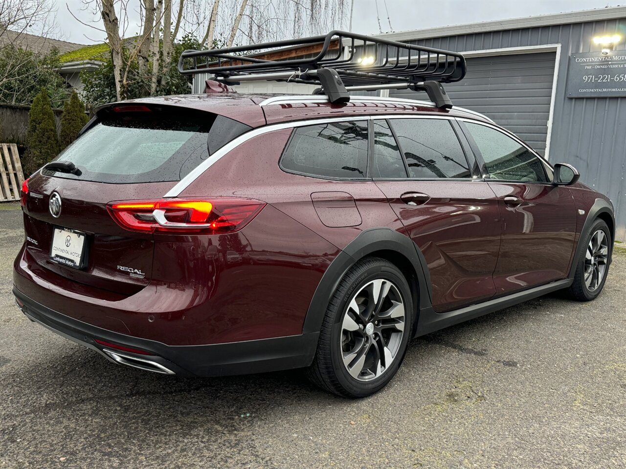 2019 Buick Regal TourX Essence AWD LOADED   - Photo 8 - Portland, OR 97211