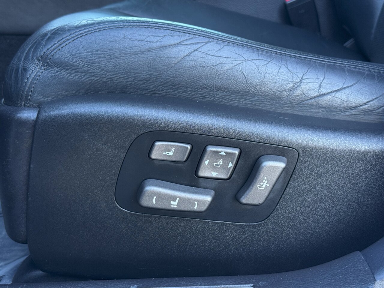 2012 Lexus LS 460 AWD ADAPTIVE CRUISE MARK LEVINSON   - Photo 24 - Portland, OR 97211