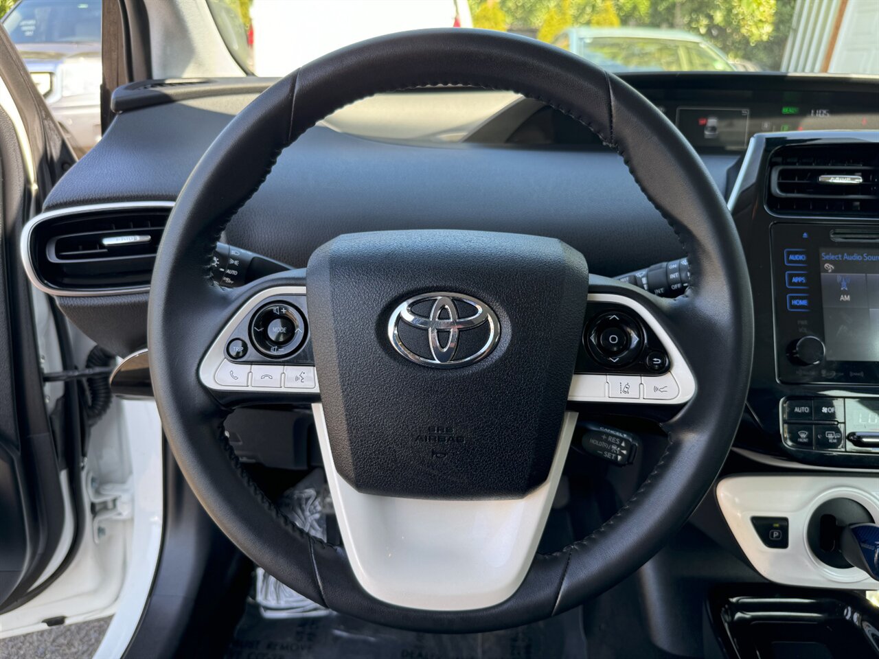 2018 Toyota Prius Three 50MPG ADAPTIVE CRUISE CONTROL BLIS   - Photo 22 - Portland, OR 97211