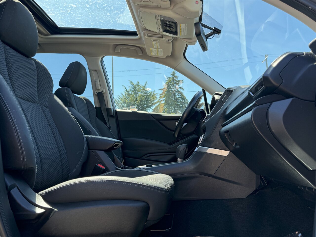 2021 Subaru Forester Premium ADAPTIVE CRUISE   - Photo 16 - Portland, OR 97211