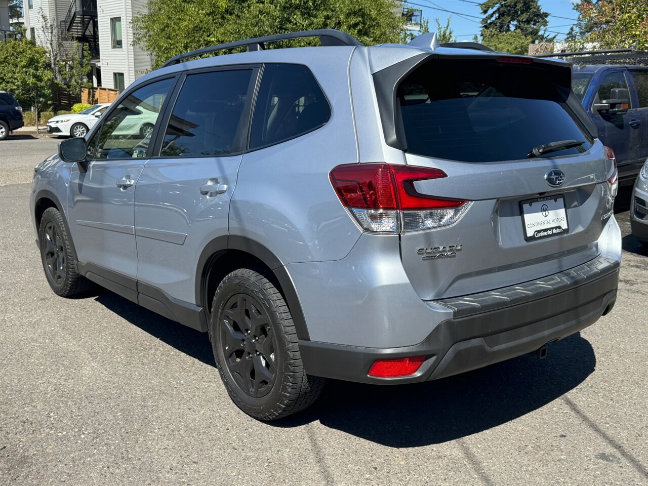 2021 Subaru Forester Premium ADAPTIVE CRUISE   - Photo 9 - Portland, OR 97211