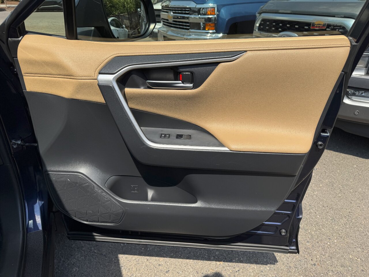 2019 Toyota RAV4 Hybrid Limited AWD HYBRID ADAPTIVE CRUISE   - Photo 19 - Portland, OR 97211