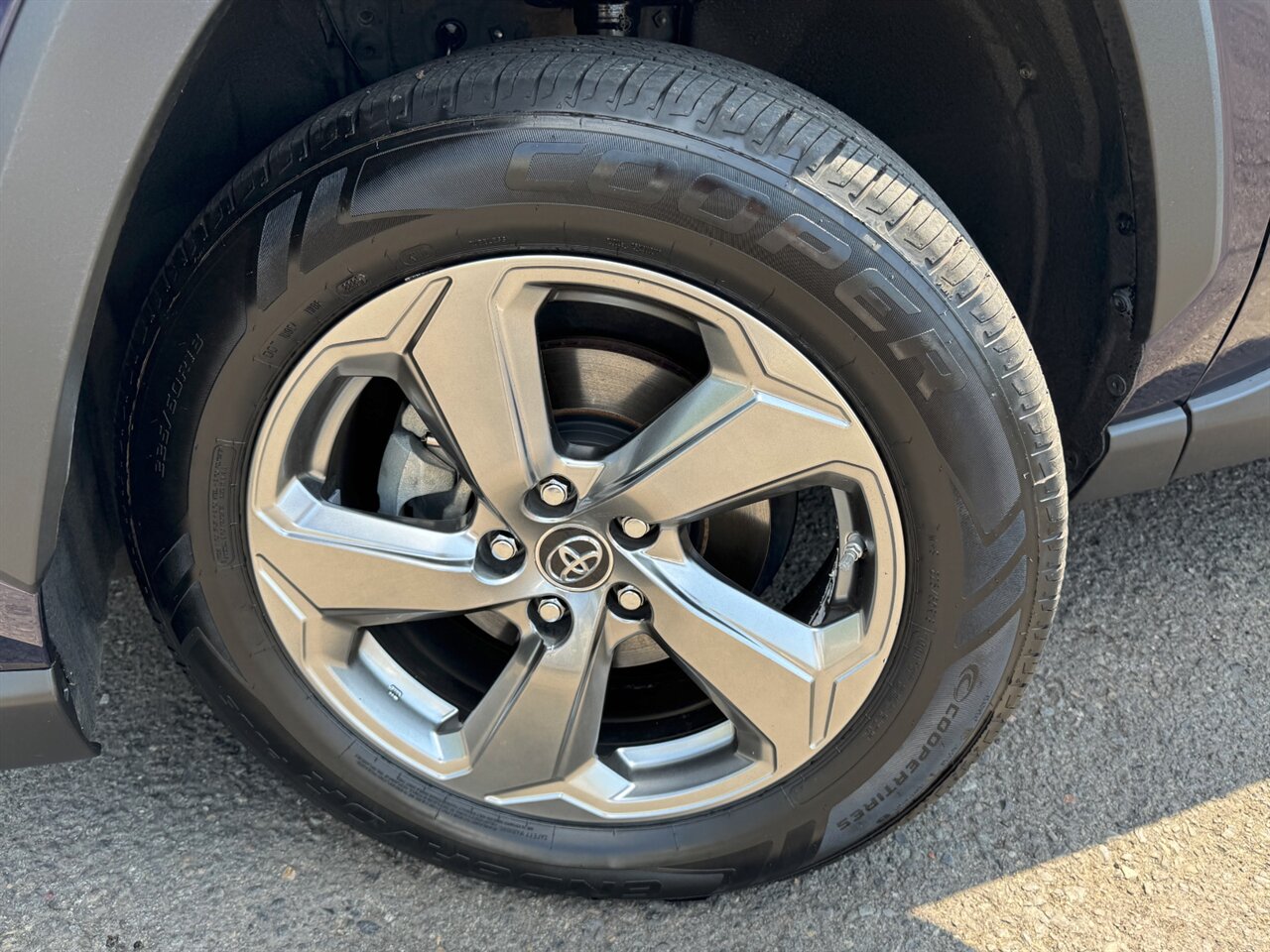 2019 Toyota RAV4 Hybrid Limited AWD HYBRID ADAPTIVE CRUISE   - Photo 36 - Portland, OR 97211