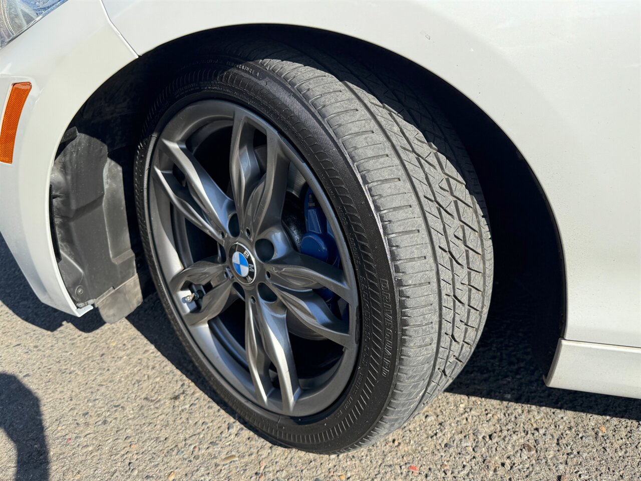 2015 BMW M235i CONVERTIBLE ONLY 41K MILES - Photo 29 - Portland, OR 97211