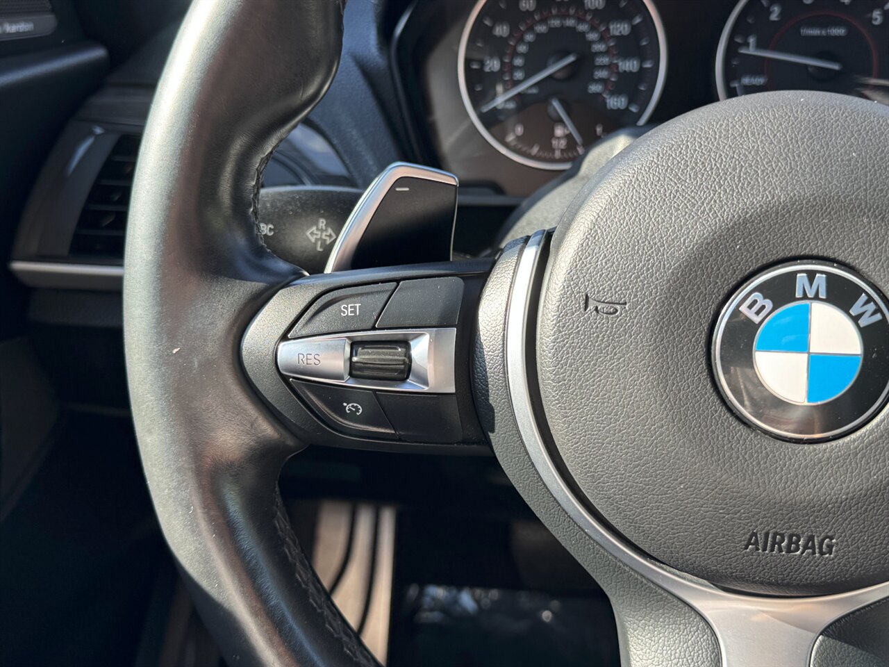2015 BMW M235i CONVERTIBLE ONLY 41K MILES - Photo 20 - Portland, OR 97211