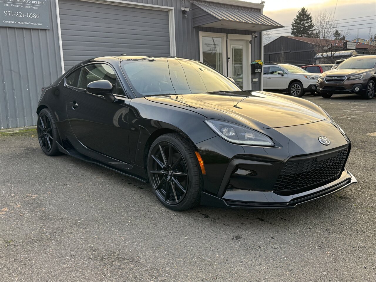 2024 Toyota GR86 Premium - Photo 6 - Portland, OR 97211