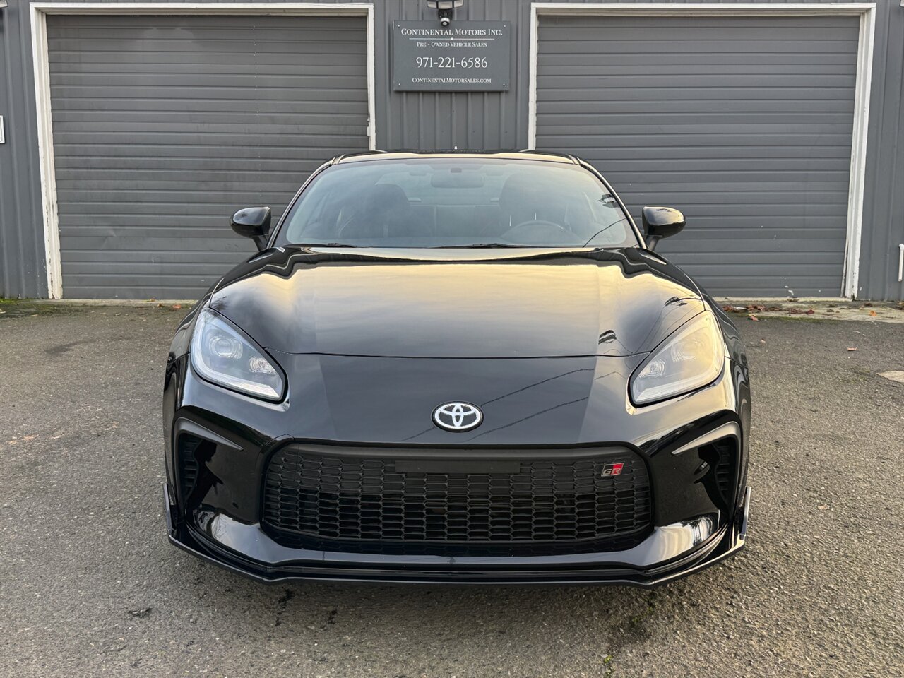 2024 Toyota GR86 Premium - Photo 5 - Portland, OR 97211