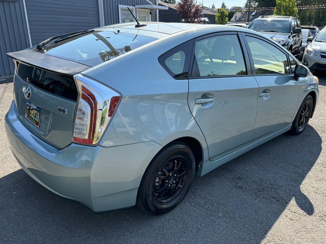 2012 Toyota Prius Three WATERPUMP/HEADGASKET DONE   - Photo 7 - Portland, OR 97211