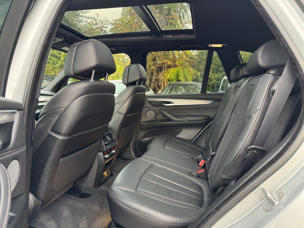 2017 BMW X5 xDrive35d M-SPORT DIESEL LOADED 3RD ROW SEAT - Photo 12 - Portland, OR 97211