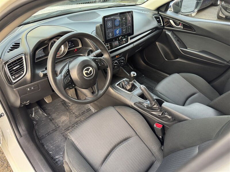 2014 Mazda Mazda3 i Sport MANUAL TRANSMISSION  
