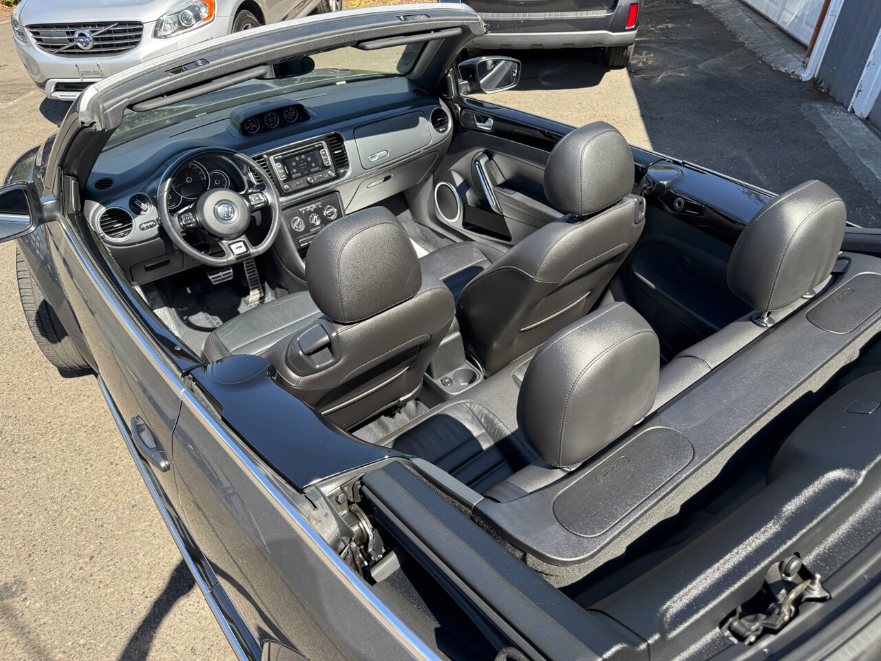 2015 Volkswagen Beetle Convertible R-Line PZEV   - Photo 31 - Portland, OR 97211