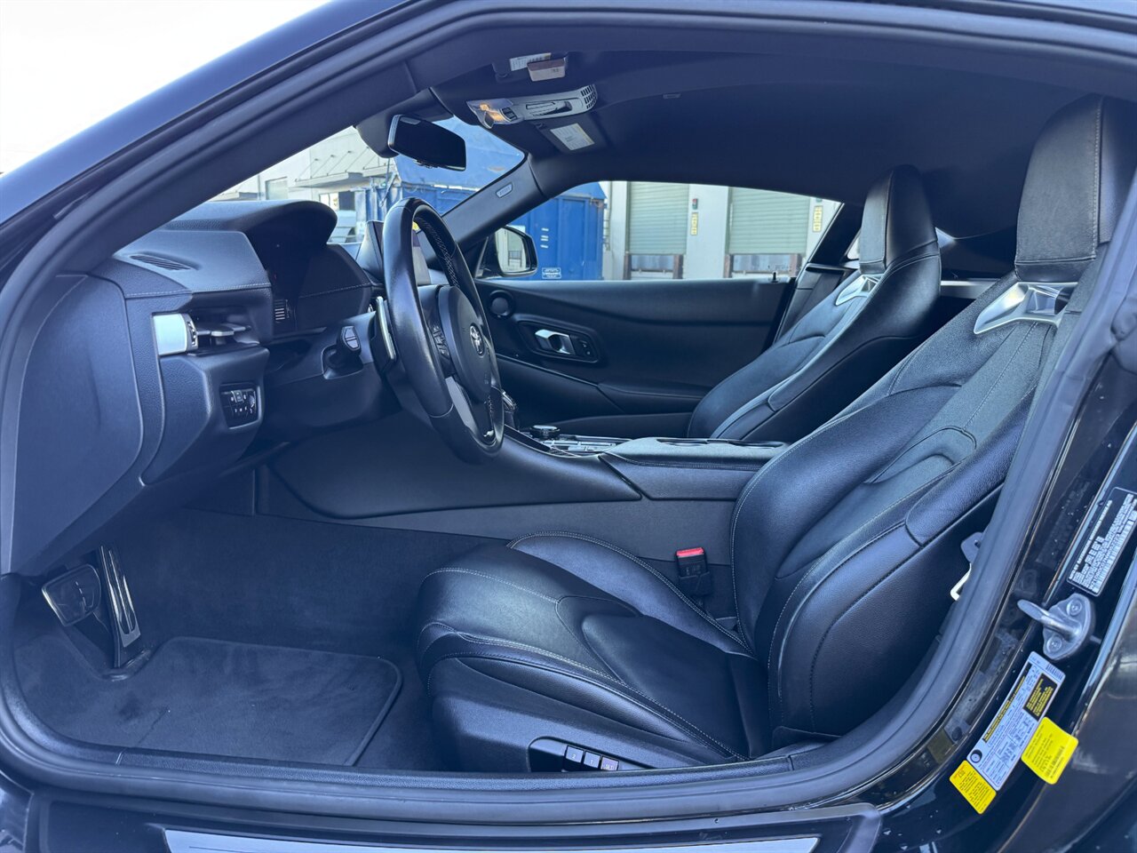 2022 Toyota GR Supra 3.0 Premium - Photo 11 - Portland, OR 97211