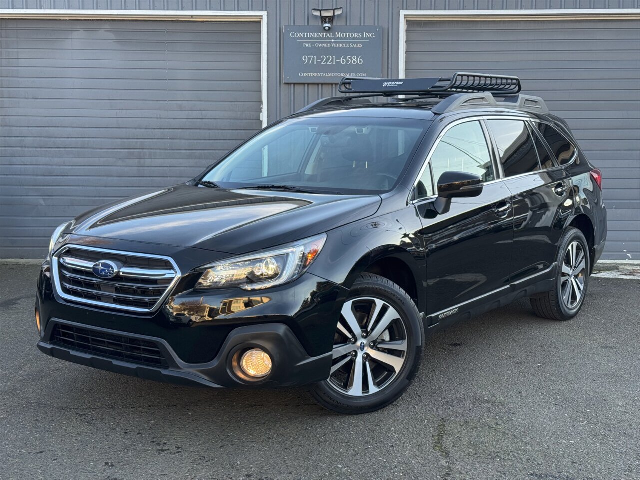 2018 Subaru Outback 2.5i Limited EYESIGHT BLIS LEATHER   - Photo 1 - Portland, OR 97211