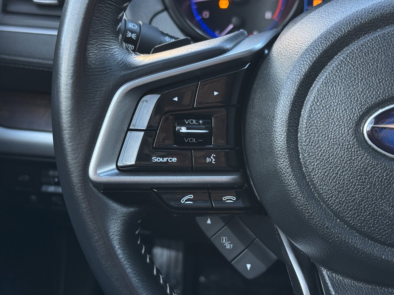 2018 Subaru Outback 2.5i Limited EYESIGHT BLIS LEATHER   - Photo 26 - Portland, OR 97211