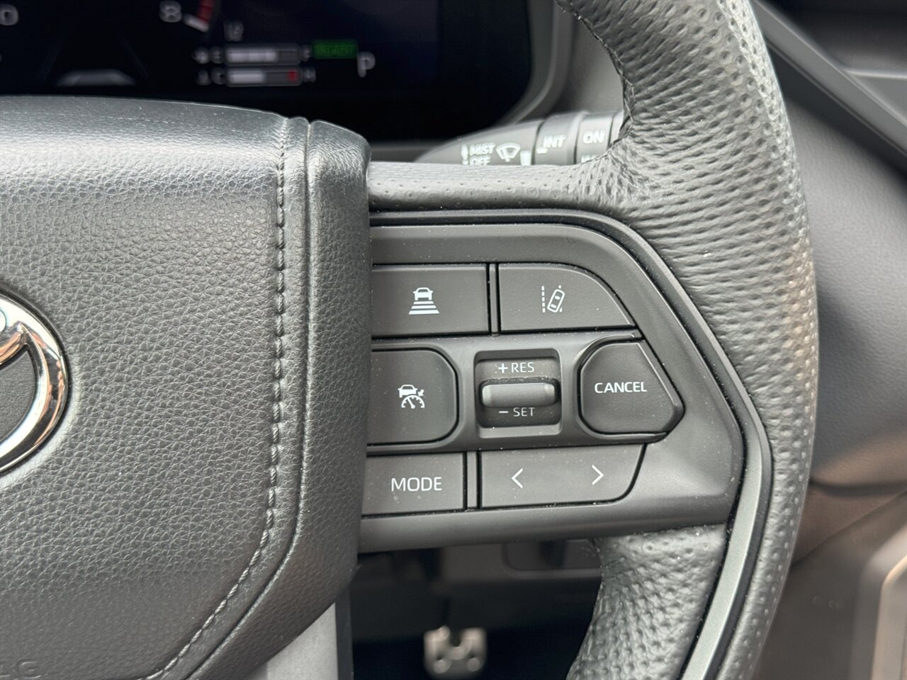 2025 Toyota Sequoia TRD Pro   - Photo 30 - Portland, OR 97211