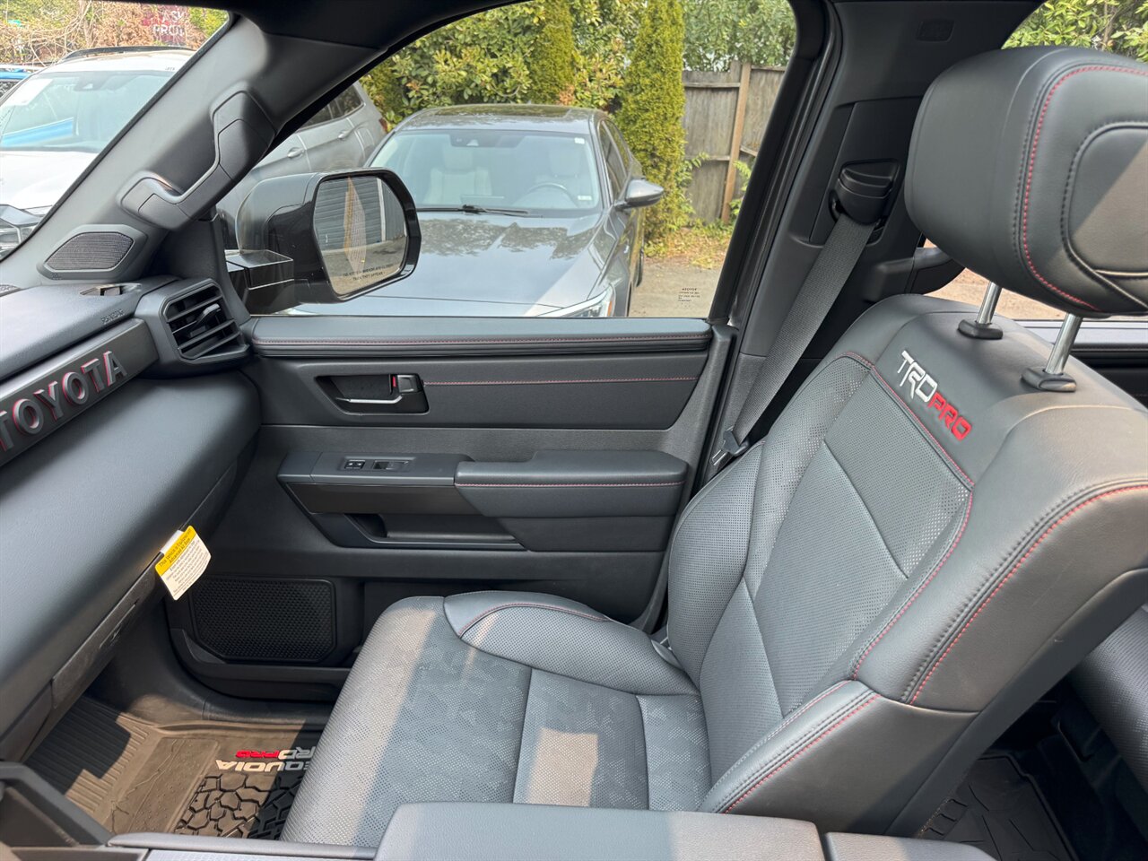 2025 Toyota Sequoia TRD Pro   - Photo 32 - Portland, OR 97211