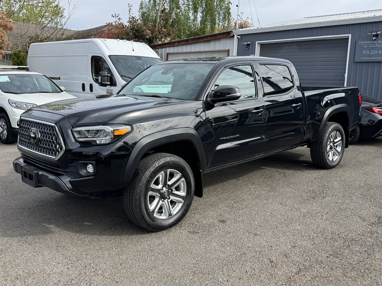 2023 Toyota Tacoma TRD Off-Road   - Photo 3 - Portland, OR 97211