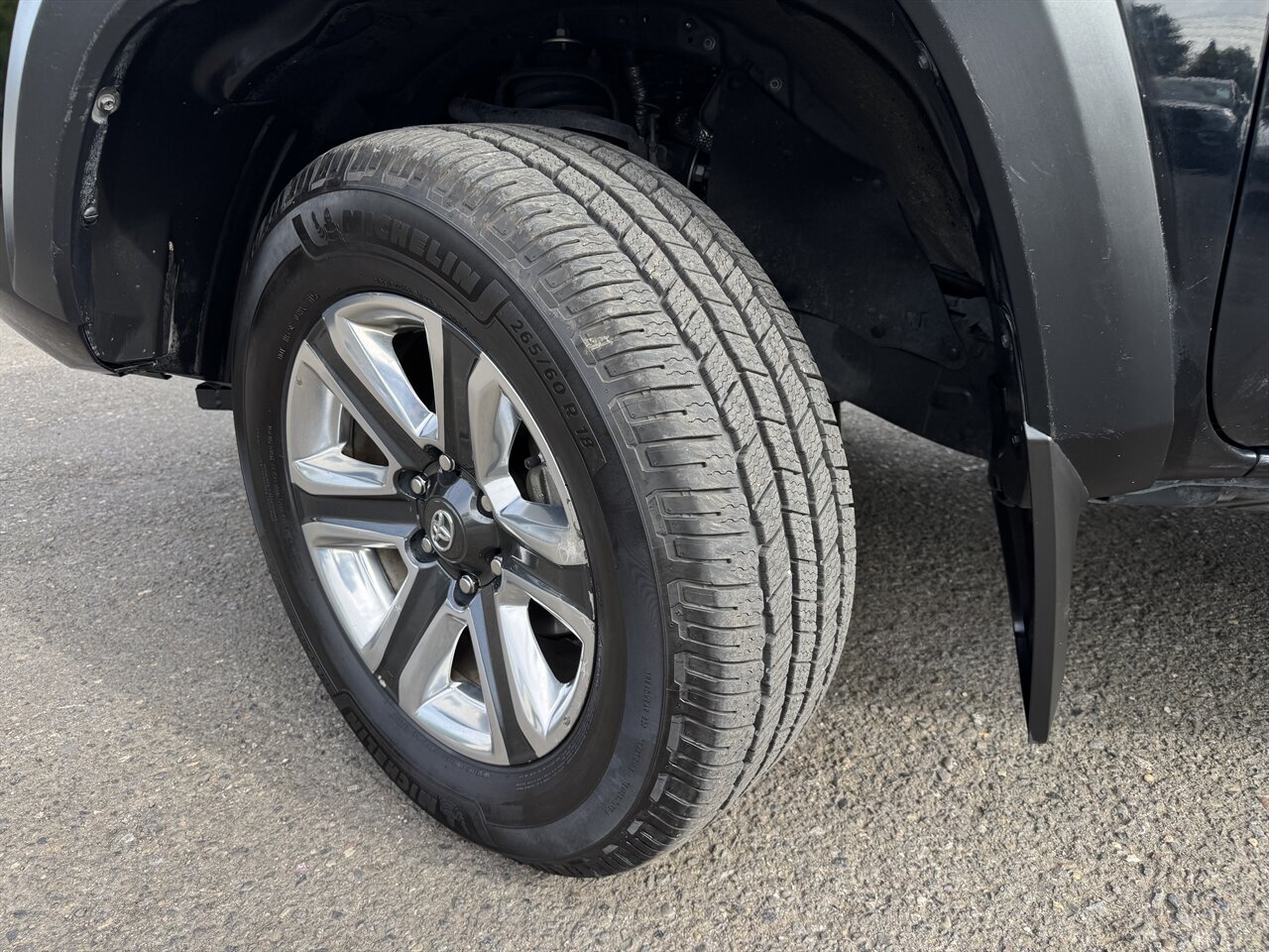 2023 Toyota Tacoma TRD Off-Road   - Photo 32 - Portland, OR 97211