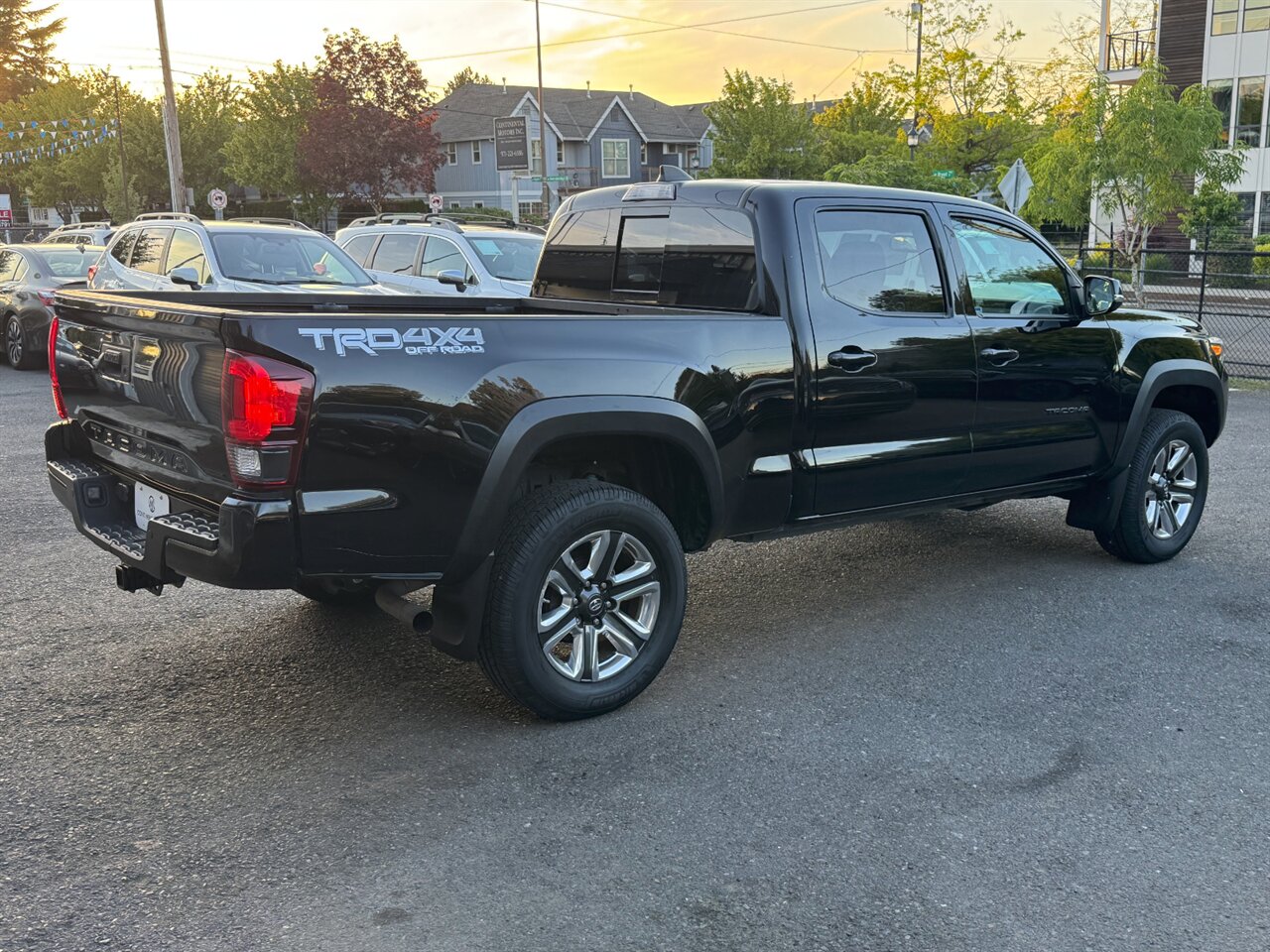 2023 Toyota Tacoma TRD Off-Road - Photo 7 - Portland, OR 97211