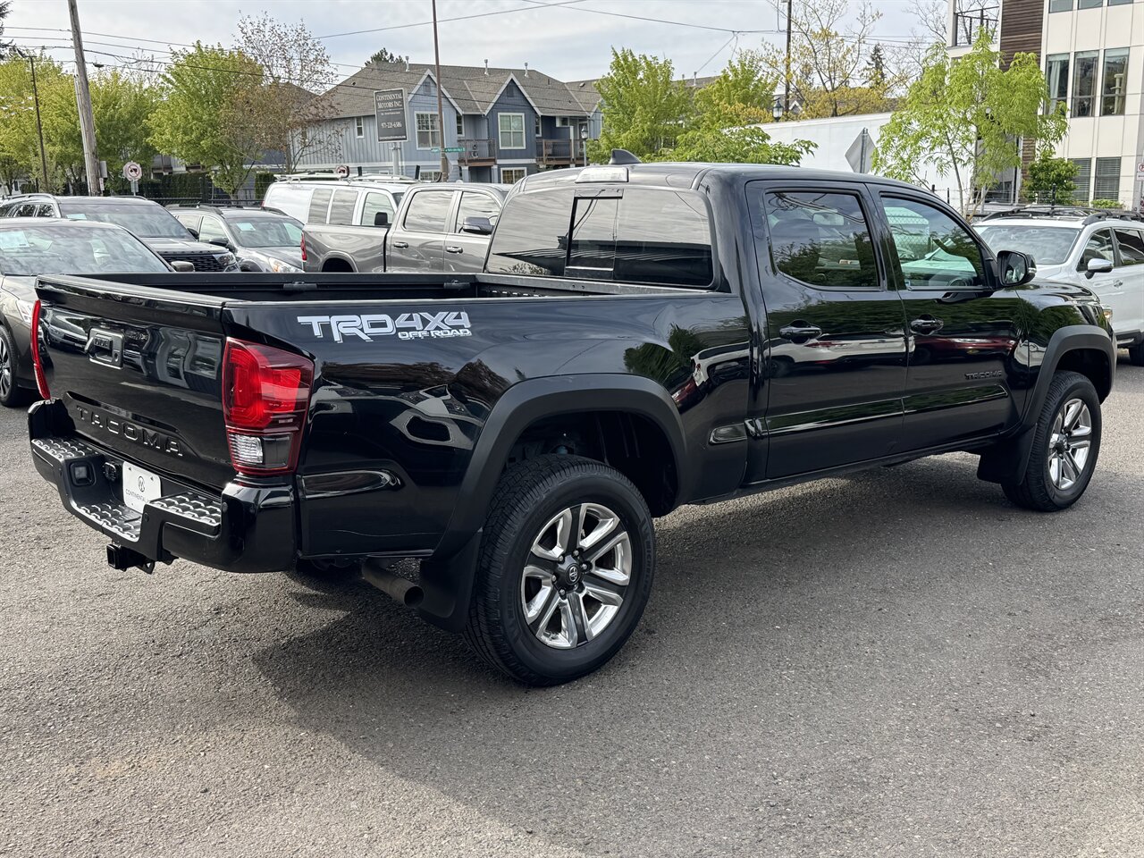 2023 Toyota Tacoma TRD Off-Road   - Photo 7 - Portland, OR 97211